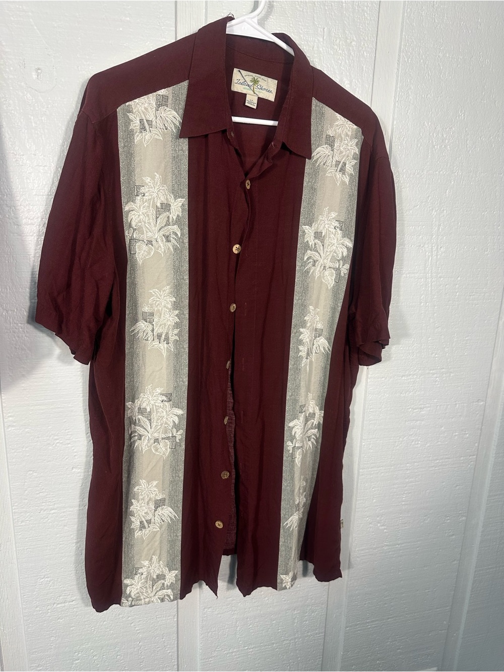 Island Shores Maroon Men’s Shirt Size Large Tall EUC